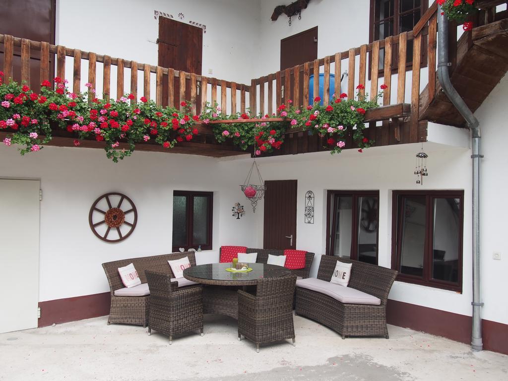 Auszeit Am Ziegenhof Nur Fuer Erwachsene Appartement Schlierbach Buitenkant foto